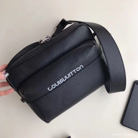 Official oldcobbler Messenger Louis Vuitton 0716